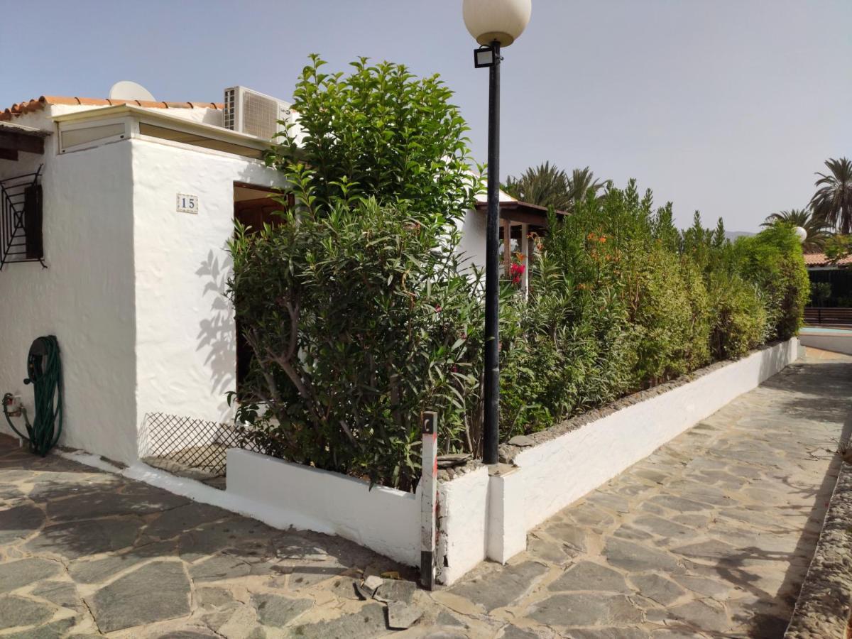 Lovely 2 Bedroom Bungalow With Parking Maspalomas  Bagian luar foto