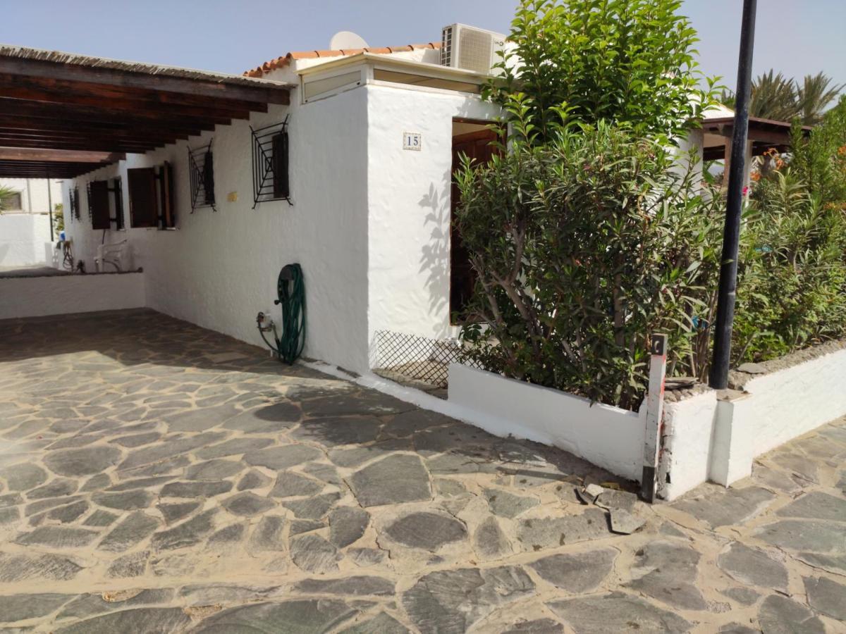 Lovely 2 Bedroom Bungalow With Parking Maspalomas  Bagian luar foto