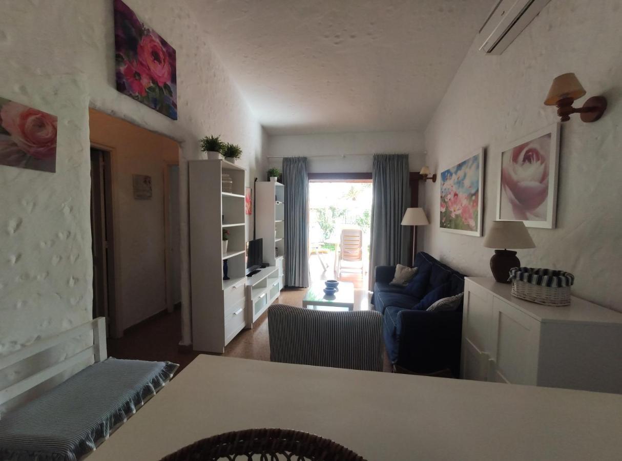 Lovely 2 Bedroom Bungalow With Parking Maspalomas  Bagian luar foto