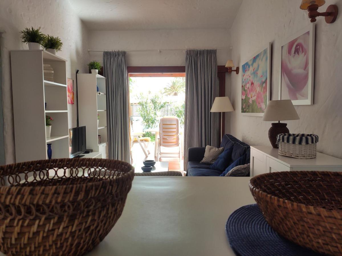 Lovely 2 Bedroom Bungalow With Parking Maspalomas  Bagian luar foto