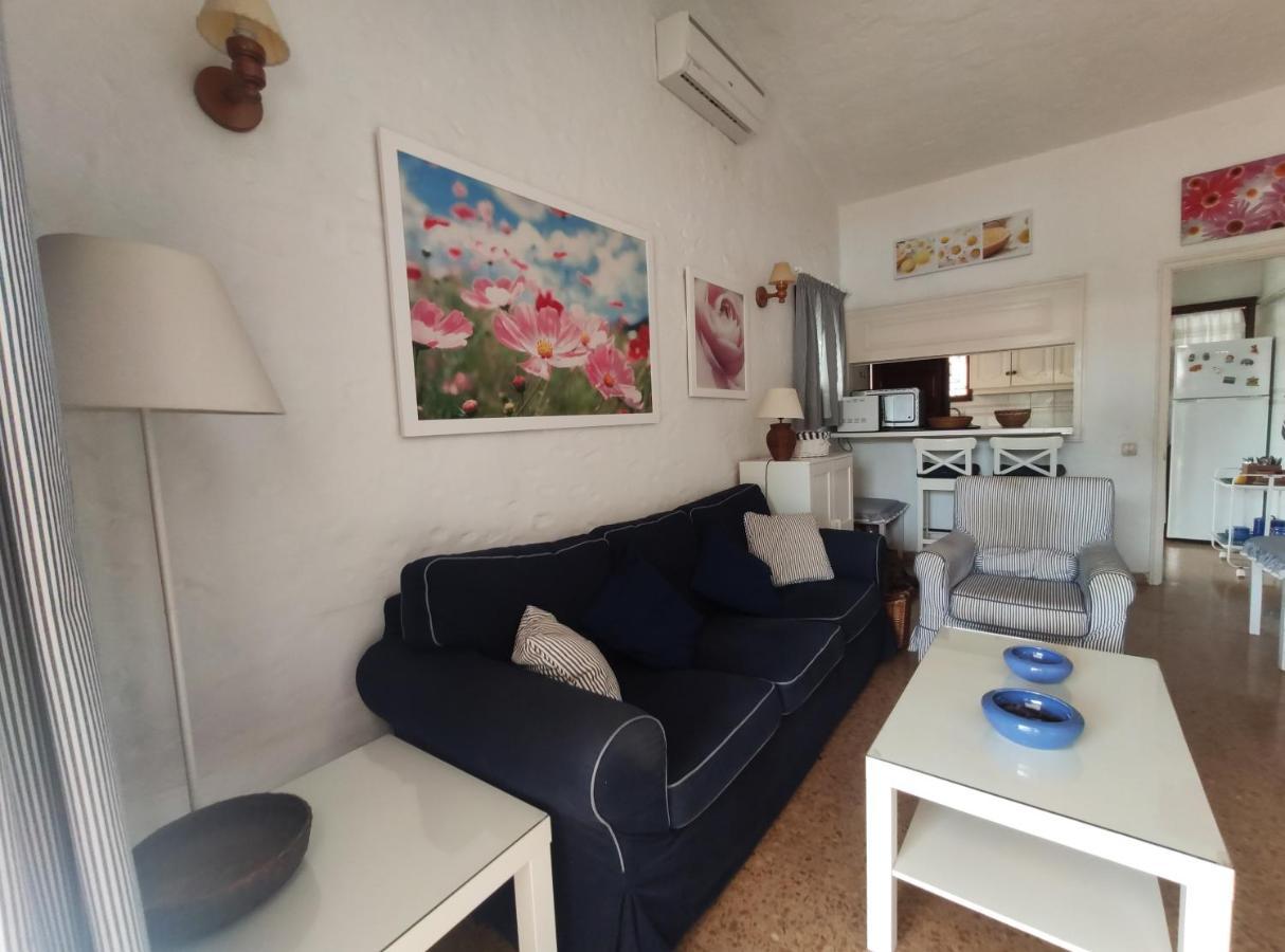 Lovely 2 Bedroom Bungalow With Parking Maspalomas  Bagian luar foto