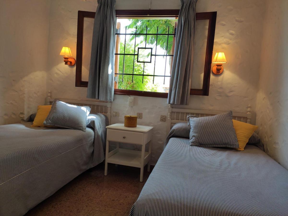 Lovely 2 Bedroom Bungalow With Parking Maspalomas  Bagian luar foto